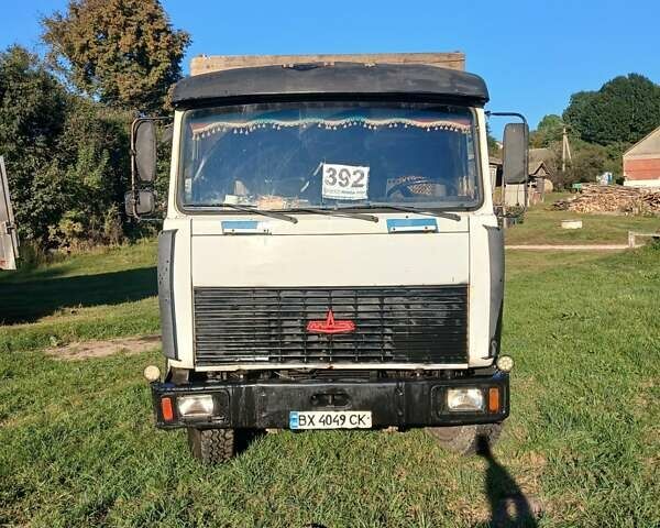 Білий МАЗ 551605, об'ємом двигуна 14.9 л та пробігом 270 тис. км за 12499 $, фото 3 на Automoto.ua