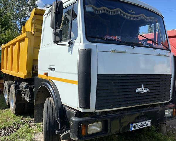 Белый МАЗ 551605, объемом двигателя 14.8 л и пробегом 2 тыс. км за 16000 $, фото 6 на Automoto.ua