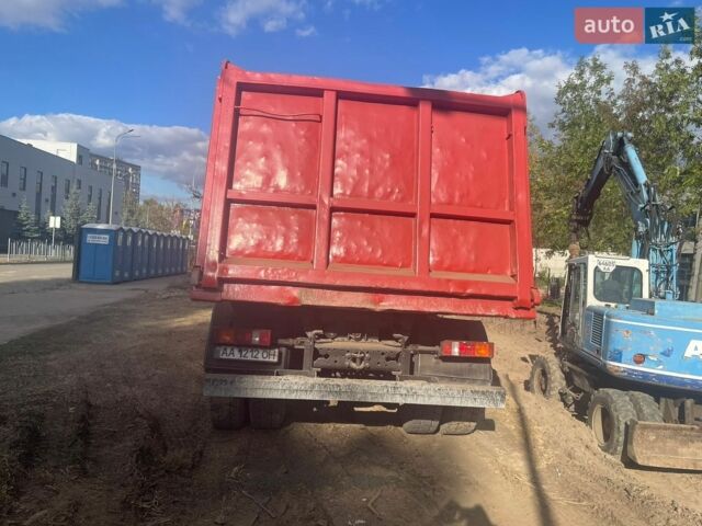 Белый МАЗ 551605, объемом двигателя 14.86 л и пробегом 205 тыс. км за 15000 $, фото 1 на Automoto.ua