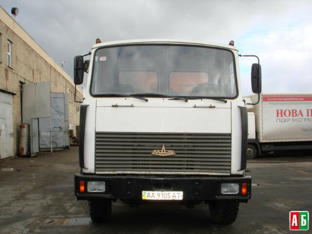 МАЗ 551605, об'ємом двигуна 14.8 л та пробігом 250 тис. км за 12256 $, фото 4 на Automoto.ua