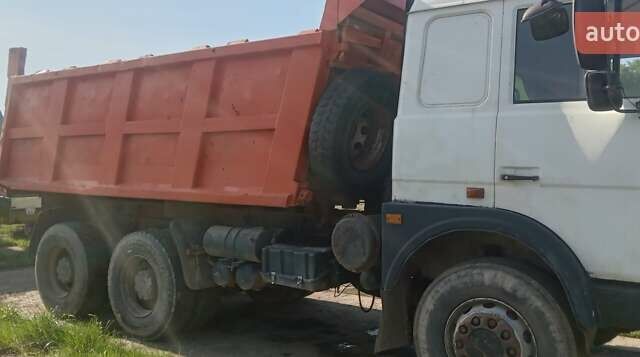 МАЗ 551605, объемом двигателя 14.8 л и пробегом 319 тыс. км за 9900 $, фото 2 на Automoto.ua
