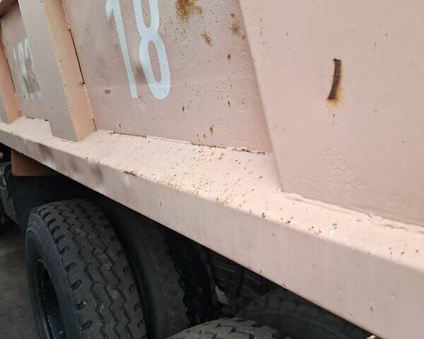 Синий МАЗ 551605, объемом двигателя 14.86 л и пробегом 200 тыс. км за 12000 $, фото 1 на Automoto.ua