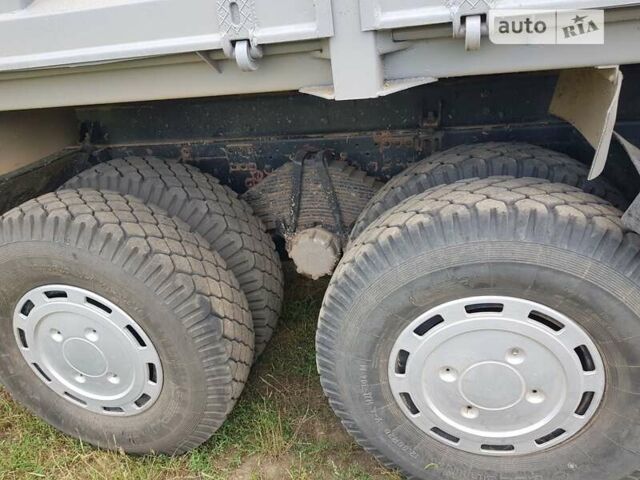 Белый МАЗ 551608, объемом двигателя 15 л и пробегом 80 тыс. км за 27500 $, фото 5 на Automoto.ua