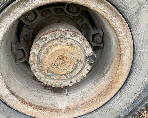 Синий МАЗ 5549, объемом двигателя 9 л и пробегом 400 тыс. км за 3500 $, фото 1 на Automoto.ua
