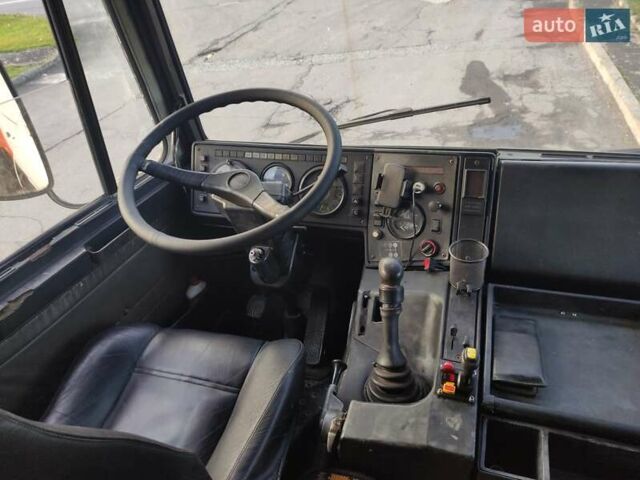 Білий МАЗ 5551, об'ємом двигуна 11.15 л та пробігом 370 тис. км за 15500 $, фото 4 на Automoto.ua