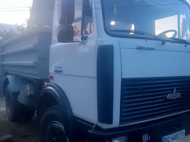 Белый МАЗ 5551, объемом двигателя 11 л и пробегом 300 тыс. км за 12500 $, фото 5 на Automoto.ua
