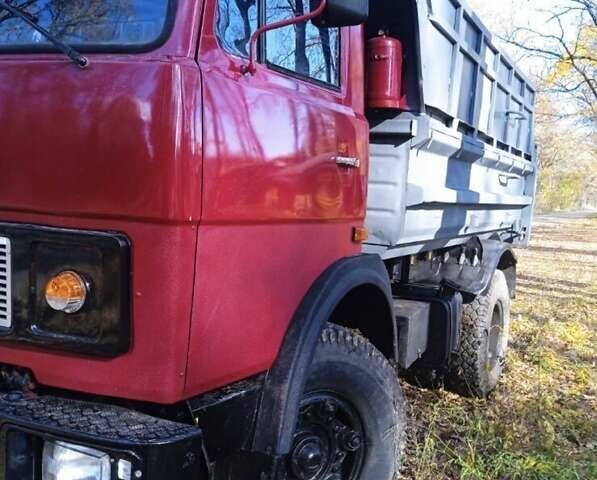 Красный МАЗ 5551, объемом двигателя 11.15 л и пробегом 110 тыс. км за 9700 $, фото 6 на Automoto.ua