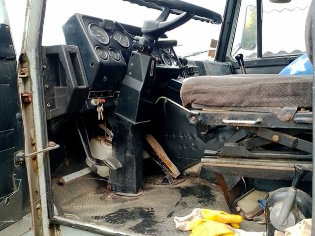 Серый МАЗ 5551, объемом двигателя 11.2 л и пробегом 100 тыс. км за 5500 $, фото 4 на Automoto.ua