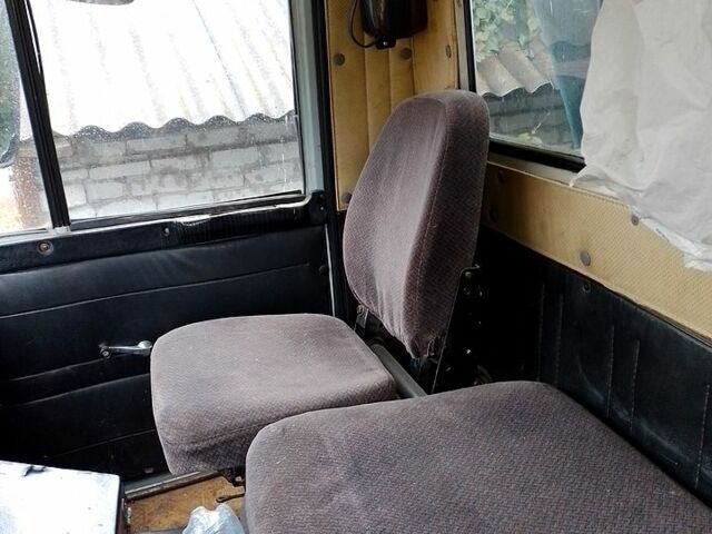 Серый МАЗ 5551, объемом двигателя 11.2 л и пробегом 100 тыс. км за 5500 $, фото 3 на Automoto.ua