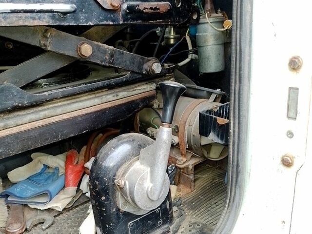 Серый МАЗ 5551, объемом двигателя 11.2 л и пробегом 100 тыс. км за 5500 $, фото 2 на Automoto.ua