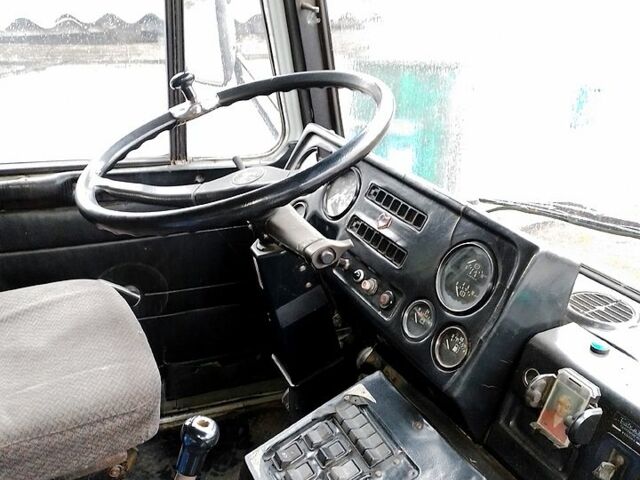 Серый МАЗ 5551, объемом двигателя 11.2 л и пробегом 100 тыс. км за 5500 $, фото 9 на Automoto.ua