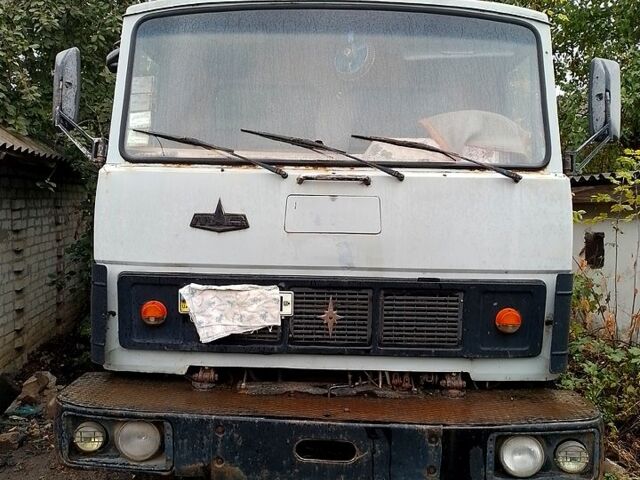 Серый МАЗ 5551, объемом двигателя 11.2 л и пробегом 100 тыс. км за 5500 $, фото 1 на Automoto.ua