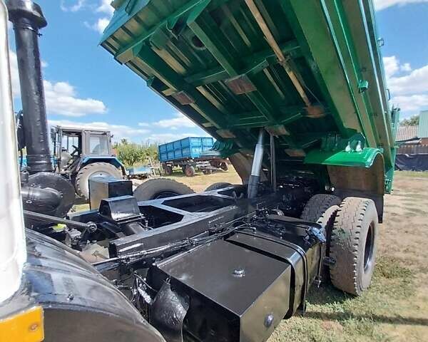 Серый МАЗ 5551, объемом двигателя 11.8 л и пробегом 1 тыс. км за 7000 $, фото 3 на Automoto.ua
