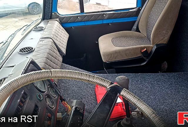 Синій МАЗ 5551, об'ємом двигуна 11 л та пробігом 70 тис. км за 8000 $, фото 5 на Automoto.ua