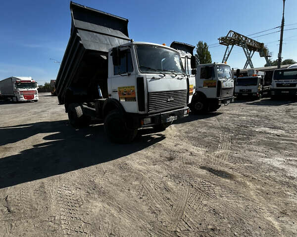 Білий МАЗ 555102, об'ємом двигуна 11.15 л та пробігом 1000 тис. км за 10400 $, фото 3 на Automoto.ua