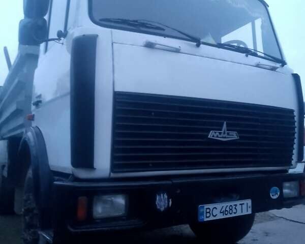 Белый МАЗ 555102, объемом двигателя 11.15 л и пробегом 350 тыс. км за 12800 $, фото 15 на Automoto.ua