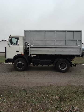 МАЗ 555102 2008 в Полтаве на Automoto.ua Белый МАЗ 555102, объемом двигателя 11.15 л и пробегом 250 тыс. км за 14000 $, фото 5 на Automoto.ua