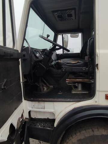 МАЗ 555102 2008 в Полтаве на Automoto.ua Белый МАЗ 555102, объемом двигателя 11.15 л и пробегом 250 тыс. км за 14000 $, фото 14 на Automoto.ua