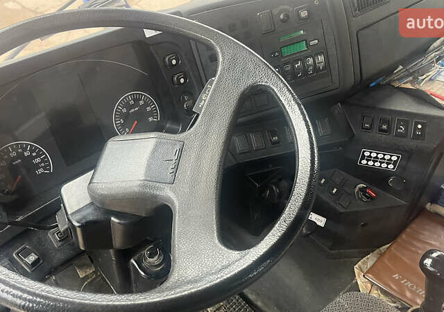 Синий МАЗ 5571, объемом двигателя 6.65 л и пробегом 13 тыс. км за 140000 $, фото 9 на Automoto.ua