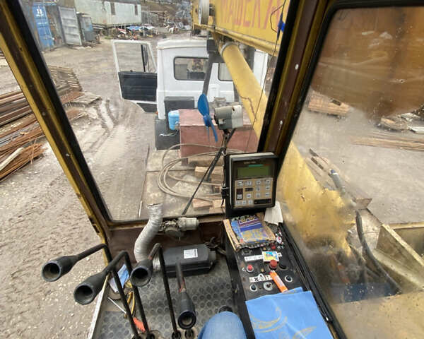 Белый МАЗ 6303, объемом двигателя 0 л и пробегом 52 тыс. км за 65000 $, фото 12 на Automoto.ua