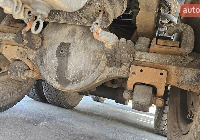 Белый МАЗ 642208, объемом двигателя 14.86 л и пробегом 350 тыс. км за 6100 $, фото 7 на Automoto.ua