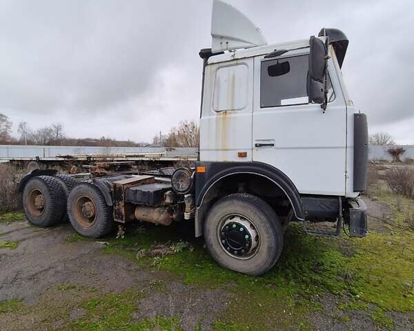 Белый МАЗ 642208, объемом двигателя 14.86 л и пробегом 320 тыс. км за 7000 $, фото 3 на Automoto.ua