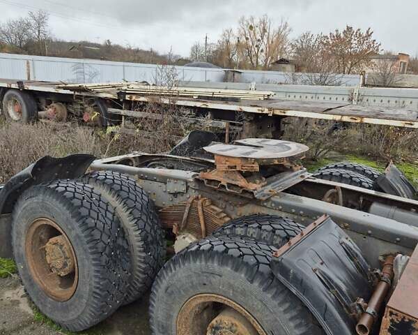 Белый МАЗ 642208, объемом двигателя 14.86 л и пробегом 320 тыс. км за 7000 $, фото 1 на Automoto.ua