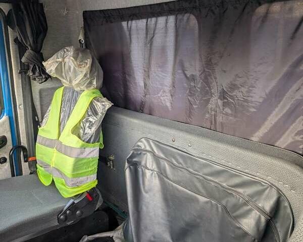 Синий МАЗ 6501C5, объемом двигателя 6.7 л и пробегом 63 тыс. км за 65000 $, фото 8 на Automoto.ua