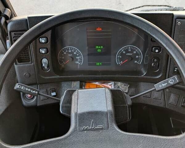 Синий МАЗ 6501C5, объемом двигателя 6.7 л и пробегом 63 тыс. км за 65000 $, фото 2 на Automoto.ua