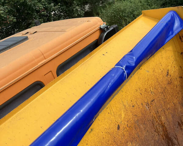 Помаранчевий МАЗ 6501C5, об'ємом двигуна 6.65 л та пробігом 89 тис. км за 39500 $, фото 2 на Automoto.ua