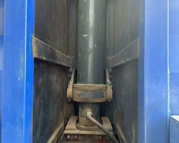 Синий МАЗ 931010, объемом двигателя 2.3 л и пробегом 100 тыс. км за 15000 $, фото 5 на Automoto.ua