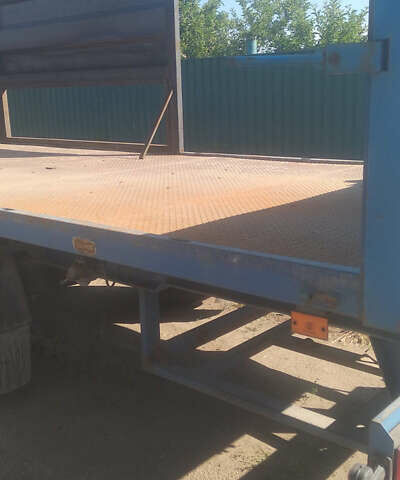 Синий МАЗ 975800, объемом двигателя 0 л и пробегом 300 тыс. км за 9300 $, фото 4 на Automoto.ua