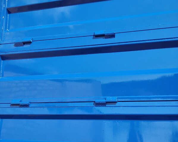 Синий МАЗ 975800, объемом двигателя 0 л и пробегом 300 тыс. км за 9300 $, фото 2 на Automoto.ua