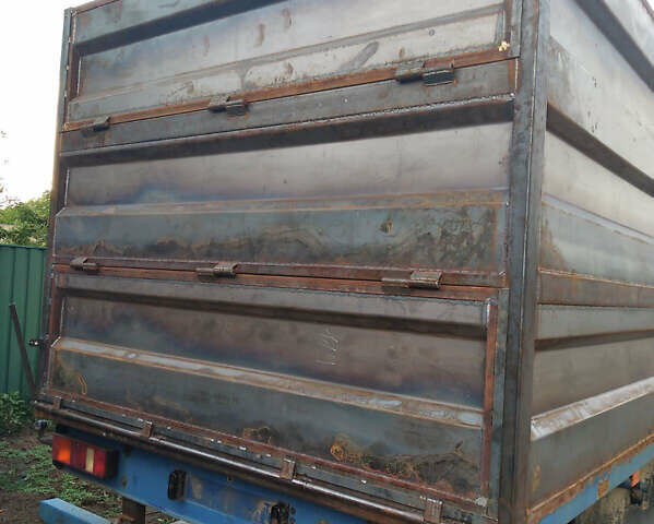 Синий МАЗ 975800, объемом двигателя 0 л и пробегом 300 тыс. км за 9300 $, фото 9 на Automoto.ua