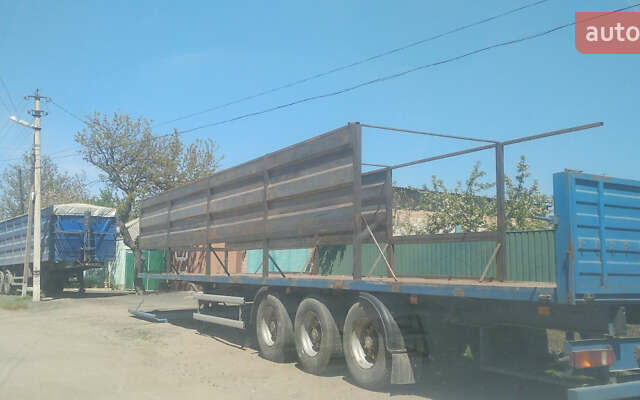 Синий МАЗ 975800, объемом двигателя 0 л и пробегом 300 тыс. км за 9300 $, фото 7 на Automoto.ua