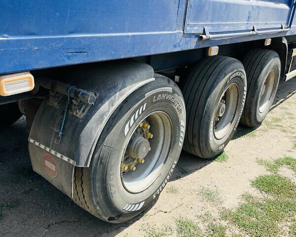 Синий МАЗ 975800, объемом двигателя 0 л и пробегом 300 тыс. км за 9300 $, фото 17 на Automoto.ua