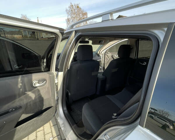 МЕГА Мультітрак, об'ємом двигуна 1.6 л та пробігом 333 тис. км за 5100 $, фото 12 на Automoto.ua