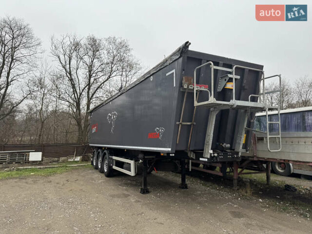 Черный МЕГА Light 3, объемом двигателя 0 л и пробегом 100 тыс. км за 43000 $, фото 6 на Automoto.ua