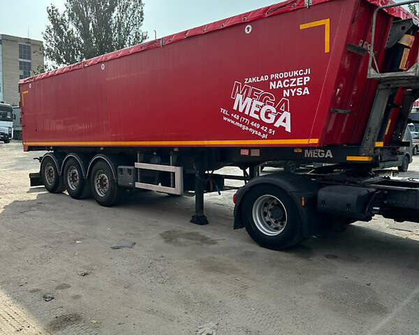 Черный МЕГА MNL, объемом двигателя 0 л и пробегом 0 тыс. км за 28000 $, фото 12 на Automoto.ua