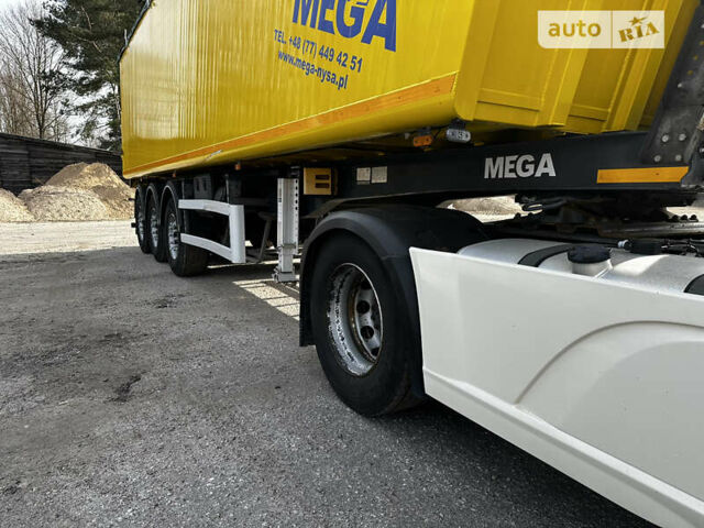 МЕГА MNL, об'ємом двигуна 0 л та пробігом 370 тис. км за 27300 $, фото 6 на Automoto.ua