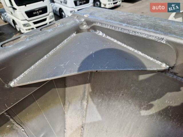 Серый МЕГА MNL, объемом двигателя 0 л и пробегом 30 тыс. км за 41000 $, фото 25 на Automoto.ua