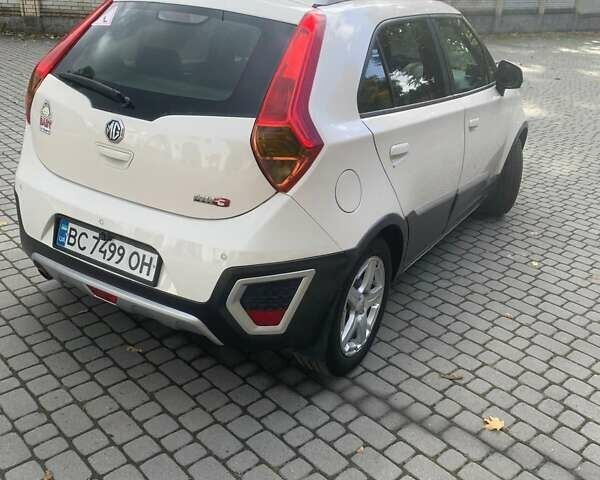 Белый МГ 3 Кросс, объемом двигателя 1.5 л и пробегом 113 тыс. км за 6500 $, фото 24 на Automoto.ua