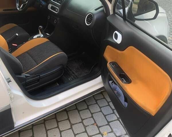 Белый МГ 3 Кросс, объемом двигателя 1.5 л и пробегом 113 тыс. км за 6500 $, фото 5 на Automoto.ua