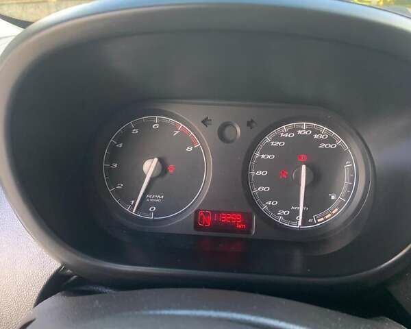 Белый МГ 3 Кросс, объемом двигателя 1.5 л и пробегом 113 тыс. км за 6500 $, фото 4 на Automoto.ua