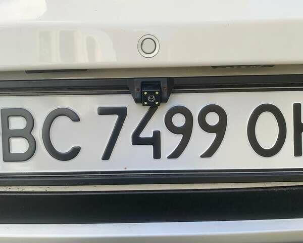 Белый МГ 3 Кросс, объемом двигателя 1.5 л и пробегом 113 тыс. км за 6500 $, фото 19 на Automoto.ua