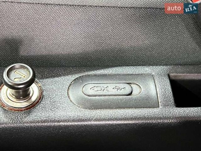 Білий МГ 3 Крос, об'ємом двигуна 1.5 л та пробігом 52 тис. км за 7200 $, фото 12 на Automoto.ua