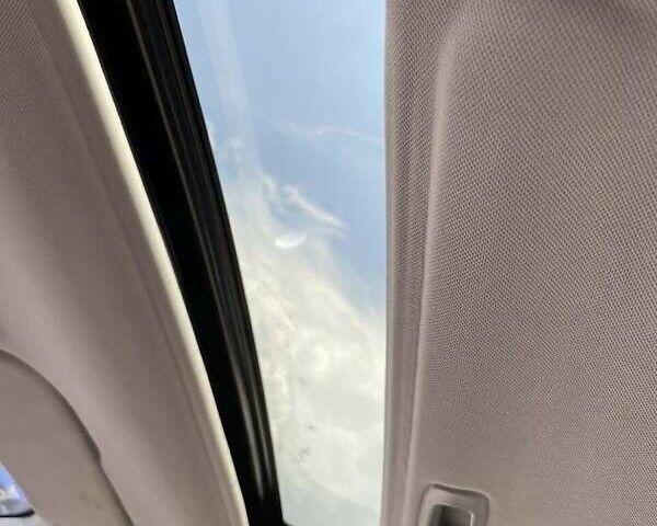 Белый МГ 3 Кросс, объемом двигателя 1.5 л и пробегом 95 тыс. км за 6700 $, фото 6 на Automoto.ua