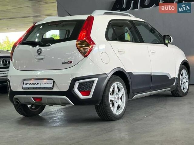 Білий МГ 3 Крос, об'ємом двигуна 1.5 л та пробігом 52 тис. км за 7200 $, фото 5 на Automoto.ua