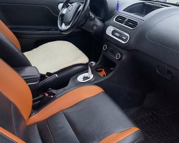 Черный МГ 3 Кросс, объемом двигателя 1.5 л и пробегом 117 тыс. км за 5200 $, фото 5 на Automoto.ua