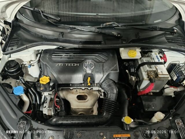 Білий МГ 3, об'ємом двигуна 1.5 л та пробігом 95 тис. км за 4300 $, фото 7 на Automoto.ua